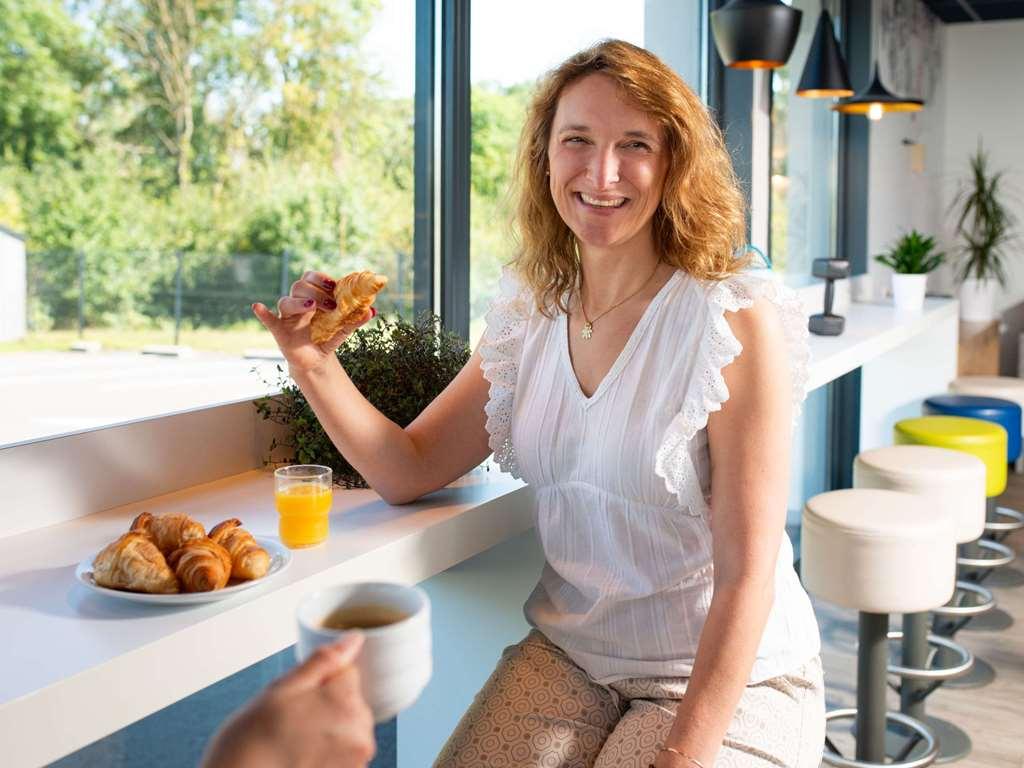 Ibis Budget Macon Creches Chaintré Restaurant bilde